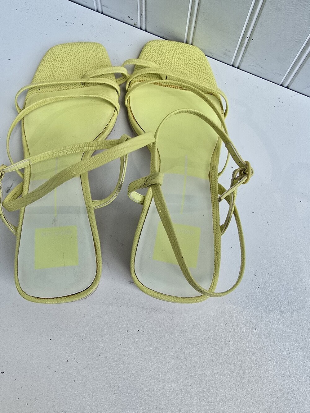 Dolce Vita Banita Sandals Women's US 9 Yellow Ankle Strap Block Heel  sv22 - Picture 6 of 11